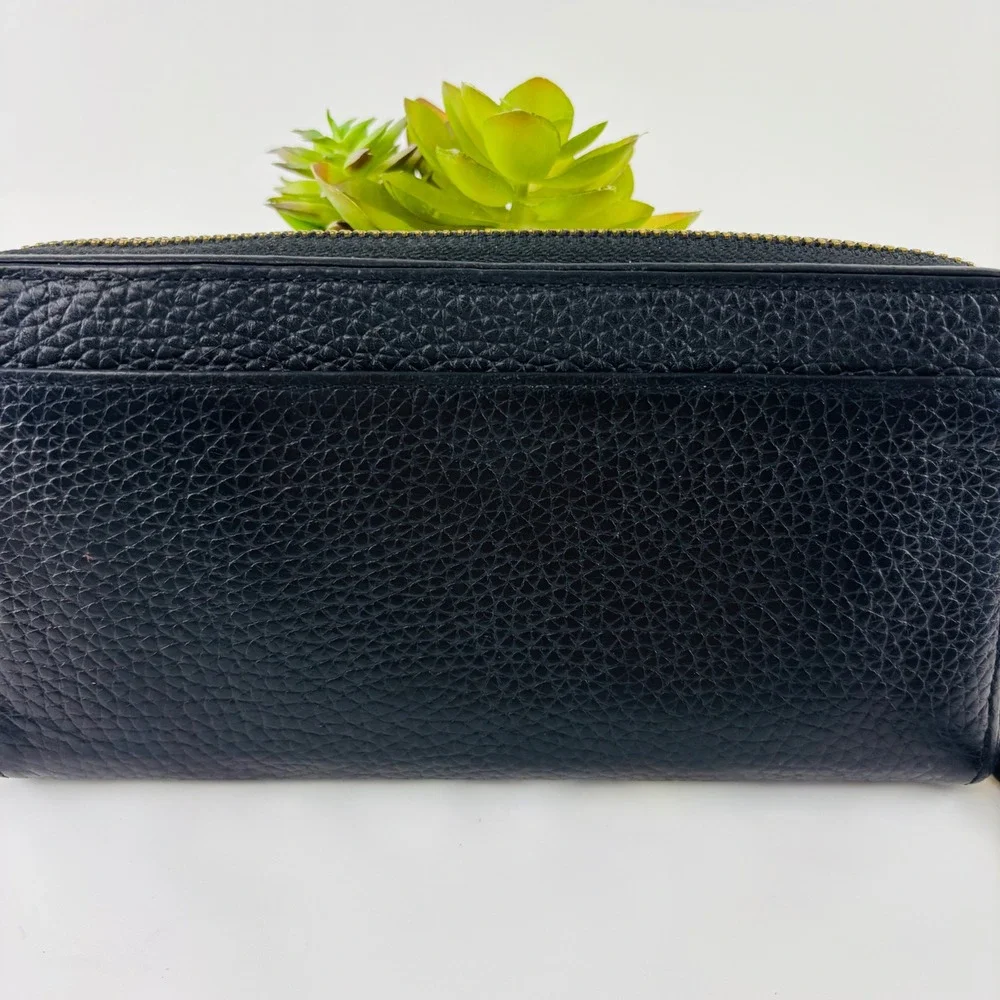 Kate Spade New York Chester Street Neda Black Pebbled‎ Leather Tassel Zip Wallet